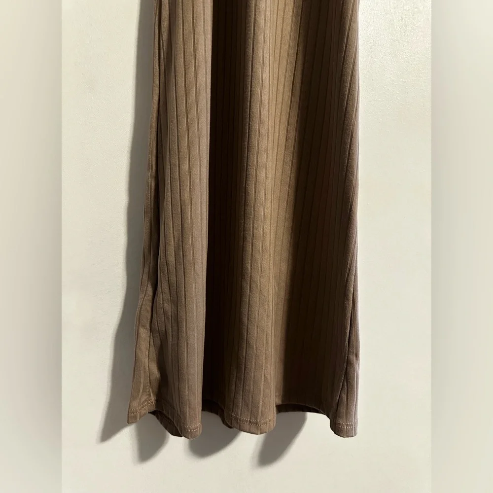 BUCKETLIST - Ribbed Midi - Picture 8 of 8